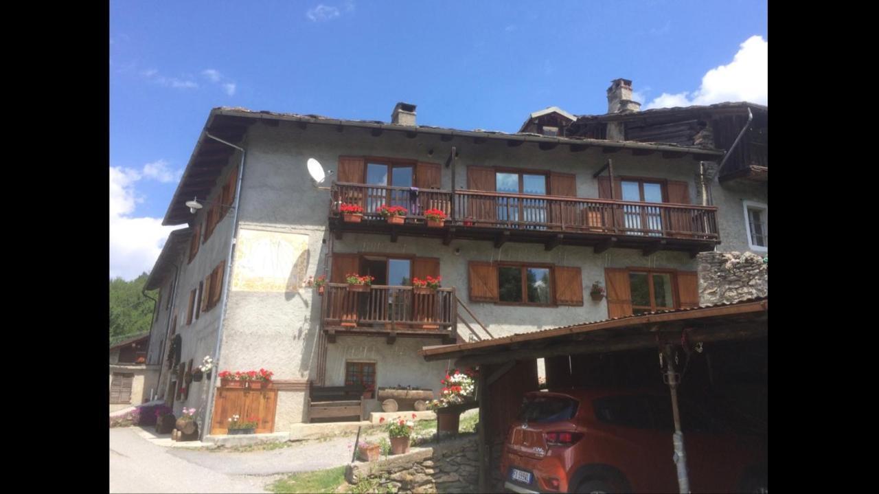 San Marco Farmhouse With A View. Sauze D'Oulx Exterior photo