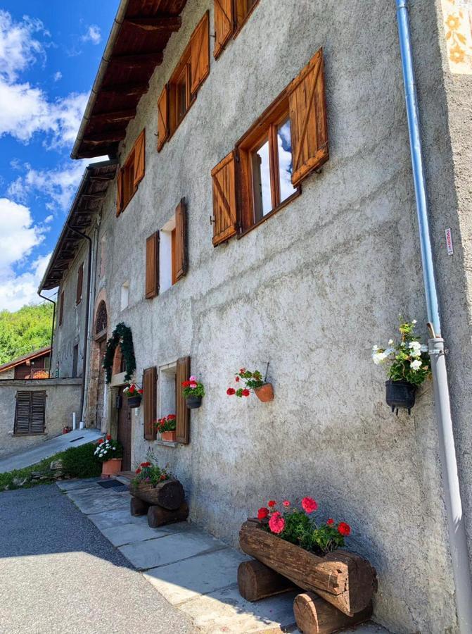 San Marco Farmhouse With A View. Sauze D'Oulx Exterior photo