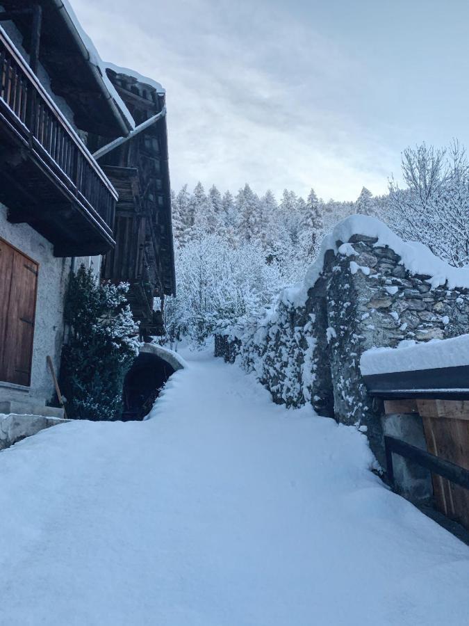 San Marco Farmhouse With A View. Sauze D'Oulx Exterior photo